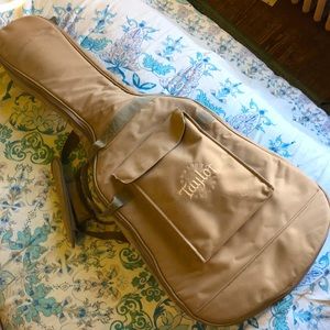 Taylor Canvas Soft Acoustic Guitar Case